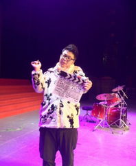 杜海涛与歌手女主持浪漫约会，揭秘明星甜蜜一天